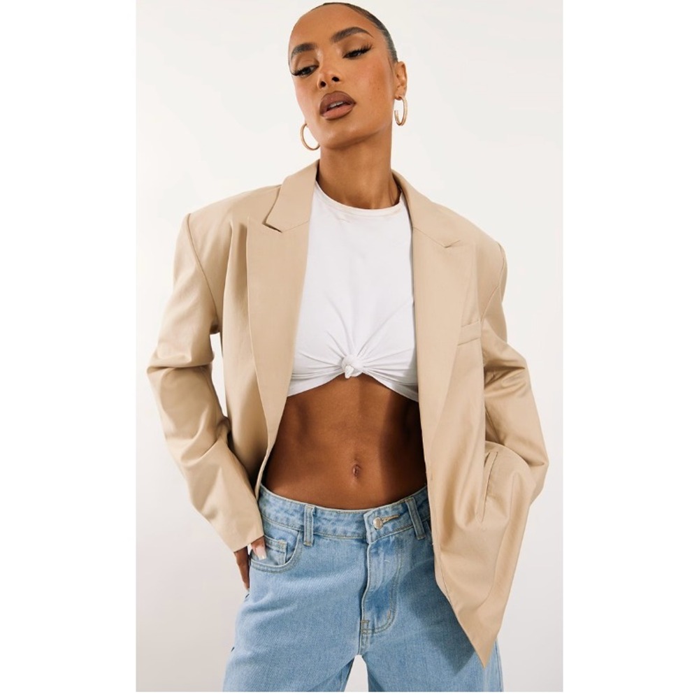 PrettyLittleThing Women's Camel Belted Seam Front Blazer Jacket, Size‎ 6